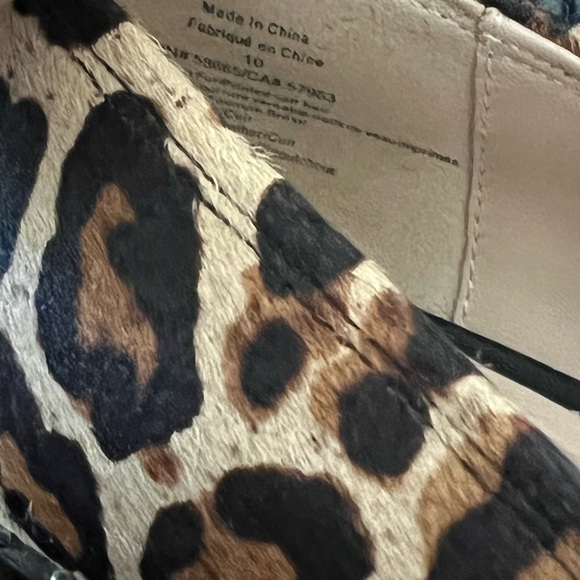 Something Navy Cheetah Loafer - Picture 4 of 4